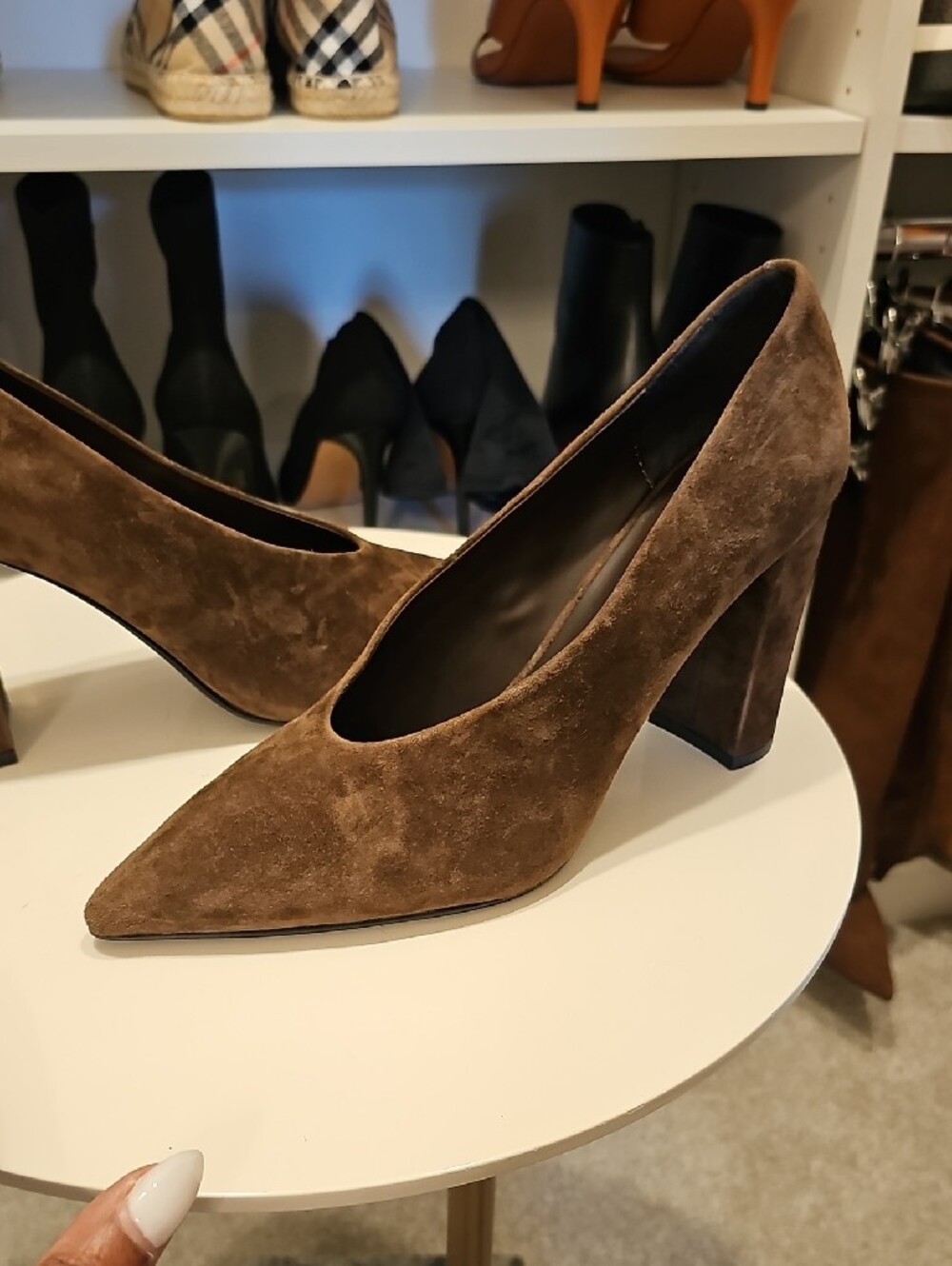Jeffrey Campbell Chocolate Brown Suede Pointed Pump - Picture 8 of 8